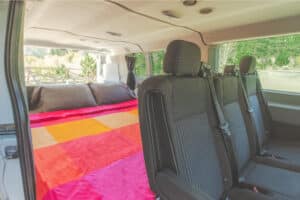 Rear bucket seats (no need to collapse to make the bed)